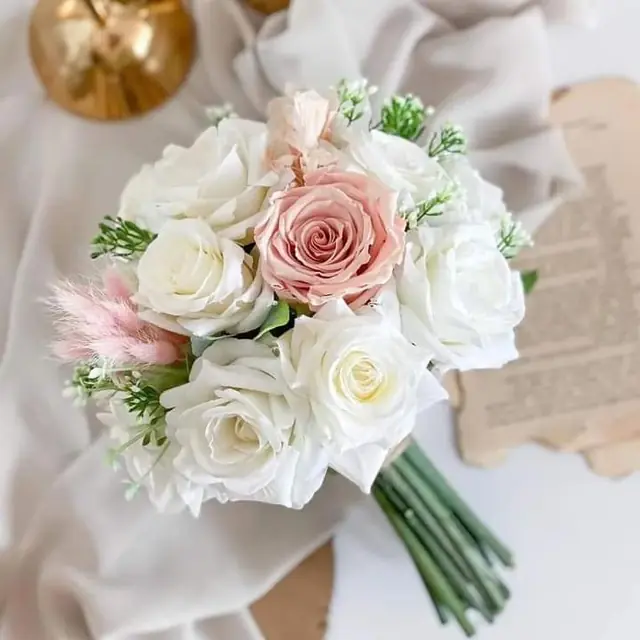 Blush and ivory rose bridal bouquet